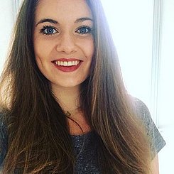 Frau B.A. Annika Hanau